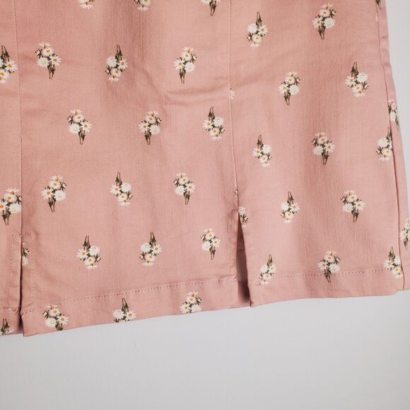 Aeropostale Floral Print Pink Coquette Mini Skirt Size Small - Picture 7 of 10